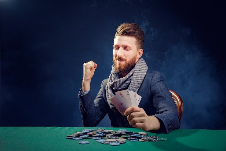 Informasi level Klub VIP pada layar mobile